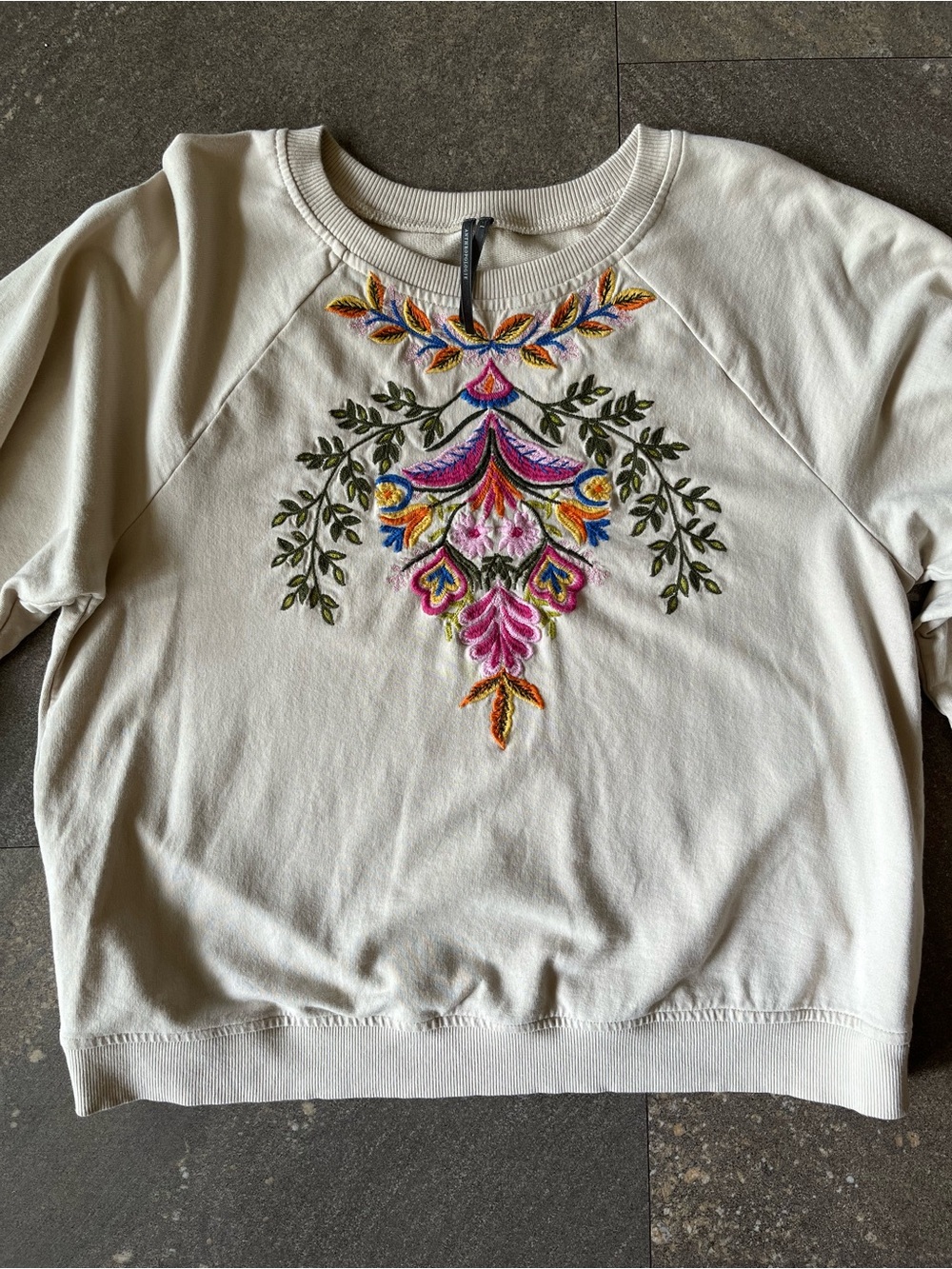 Anthropologie Embroidered Beige Women's Sz Large Sweatshirt - Picture 4 of 6